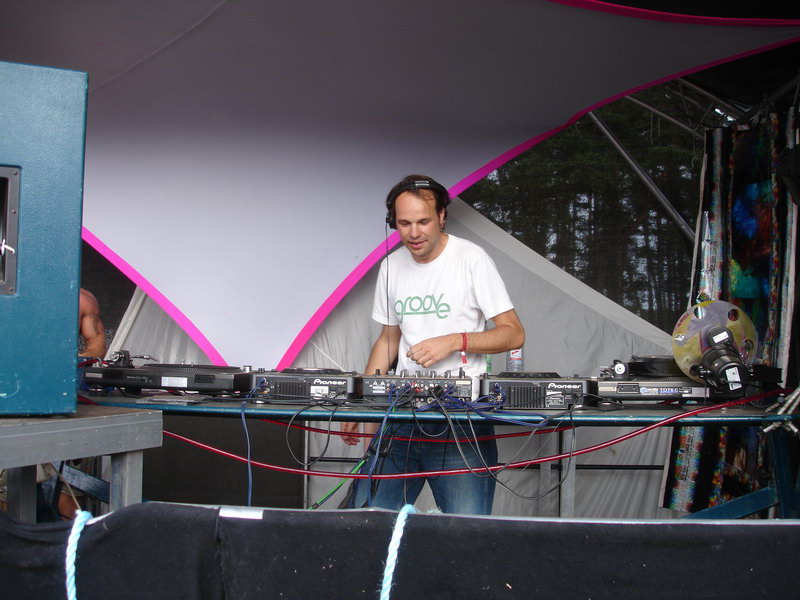 voov200570